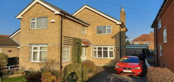 4 bedroom detached house