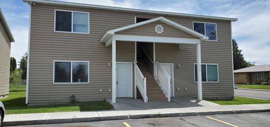 230 W Anderson St APT 3, Idaho Falls, ID 83402