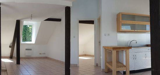 VIEUX DORNACH – bel appartement lumineux et mansardé 2-3 pièces