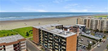 475 S Prom Unit 414-415, Seaside, OR 97138