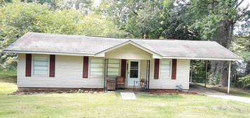 103 Beechwood Ave, Bessemer, AL 35023