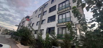 GEBZE İSTASYON MAHALLESİ' NDE SATILIK 2+1 FIRSAT DAİRE