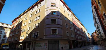 Piso en venta en calle Bartolome Ertzilla Kalea, 1