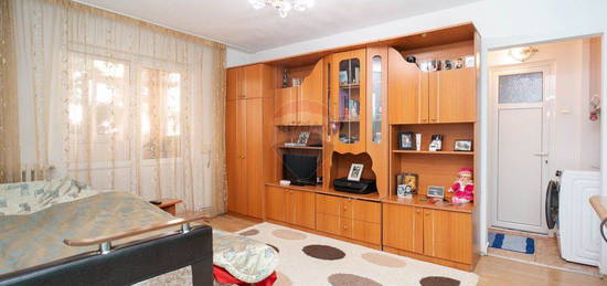 Apartament de Vânzare, 2 Camere în zona Baza 3 - Granit, Iasi