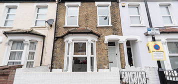 Terraced house to rent in Pearcroft Road, London E11