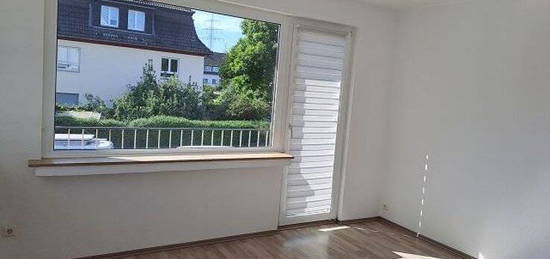 Schöne 3 Zimmerwohnung mit Balkon in ruhiger Wohnlage