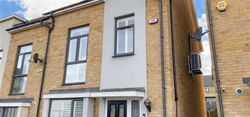 3 bed end terrace house for sale