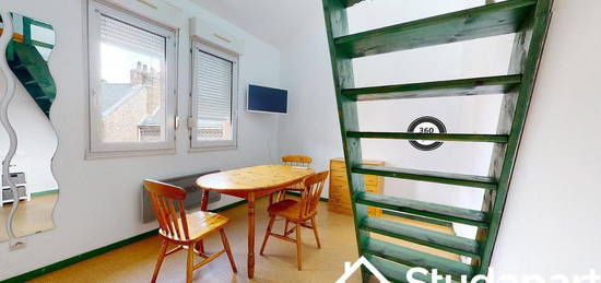 Studio meublé  à louer, 1 pièce, 42 m², Étage 2/–