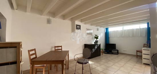 A VENDRE SANARY SUR MER 83110 CENTRE VILLE APPARTEMENT DE TY