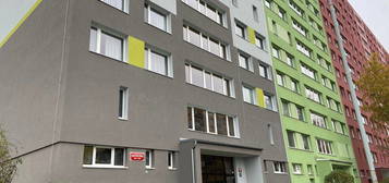 Byt 2+kk, 42 m², Machuldova, Praha