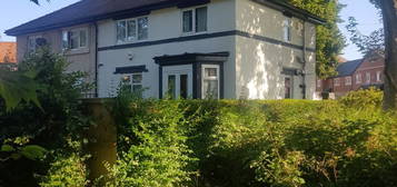 3 bed semi-detached house for sale