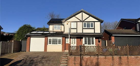 4 bedroom detached house