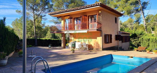 Casa o chalet en venta en Carrer Església, Els Hostalets de Pierola