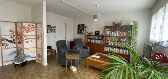 Maison  à vendre, 4 pièces, 3 chambres, 85 m²