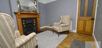 2 bed terraced house to rent