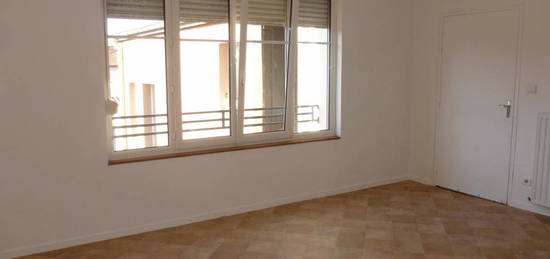 Location appartement 3 pièces 75 m²