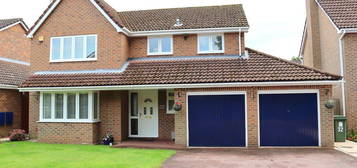 4 bed detached house for sale