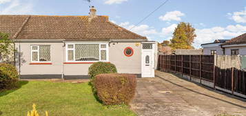 2 bed bungalow for sale