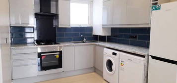 2 bed flat to rent