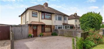 3 bed semi-detached house for sale