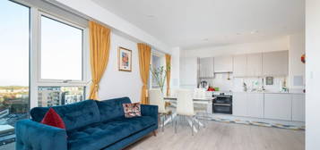 3 bed flat to rent