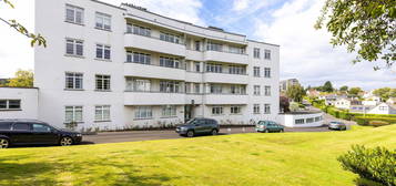 3 bed flat for sale