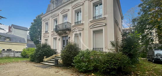 Maison Les Mureaux 220 m²