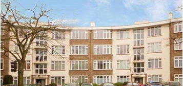 Flat to rent in The Grove, Twickenham TW1