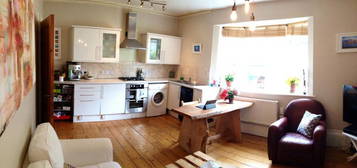 Flat to rent in Buckingham Road, Brighton BN1