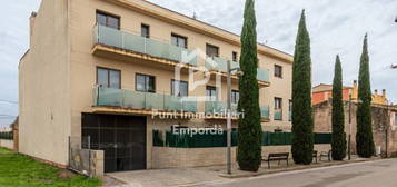 Piso en venta en Josep Reig I Palau, Vilabertran