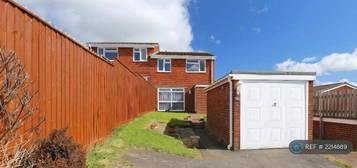 3 bedroom semi-detached house