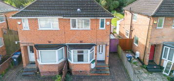 2 bed semi-detached house for sale