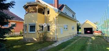 Eladó családi ház, Dunavarsányban 95 M Ft, 4 szobás