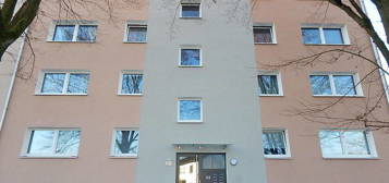 Schöne Familienwohnung mit Balkon -WBS erforderlich-