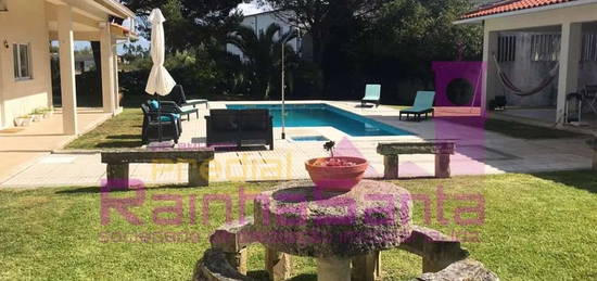 Moradia com jardim e piscina - Soure