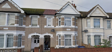 4 bed terraced house for sale