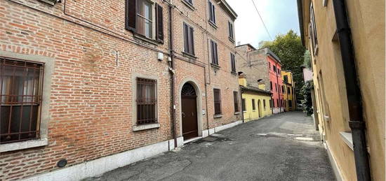 Trilocale buono stato, Centro Storico, Ferrara