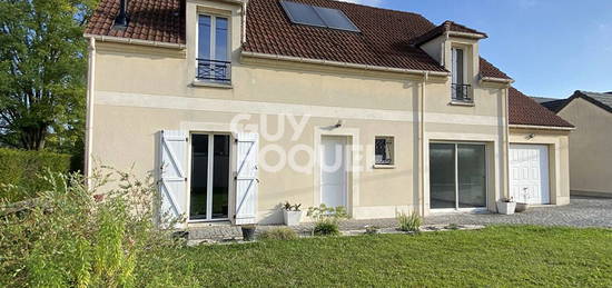 VENNECY  - maison 5 chambres 155 m²)