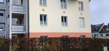 Helle, gepflegte DG-Wohnung 2 ZKB Freising Neustift