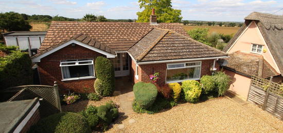 2 bed detached bungalow for sale