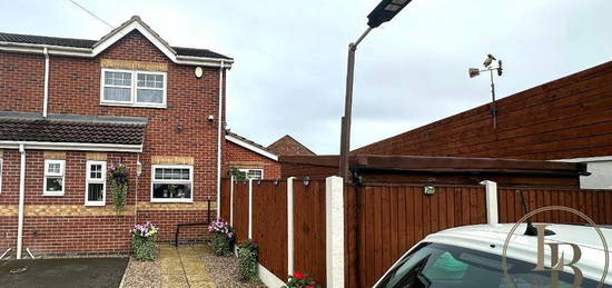 3 bedroom semi-detached house for sale