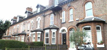 5 bedroom terraced house