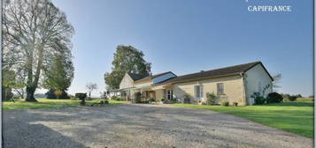 Maison à vendre - Au calme - A 10 mns de Bergerac - Propriété de 239 m² - 2 maisons - Dépendances - Piscine