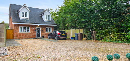 3 bed detached house for sale