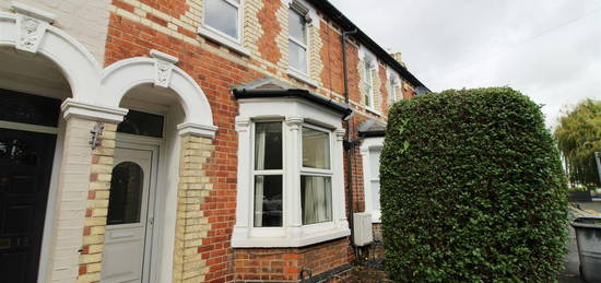 Terraced house to rent in Brigham Road, Reading, Berkshire RG1