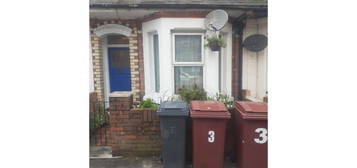 Studio for sale in Valentia Road, Reading RG30