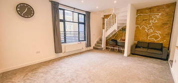 2 bed flat to rent