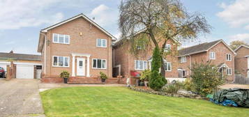 5 bedroom detached house for sale