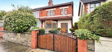 3 bed semi-detached house for sale