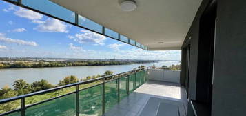 Prestigious apartment for rent with Danube view